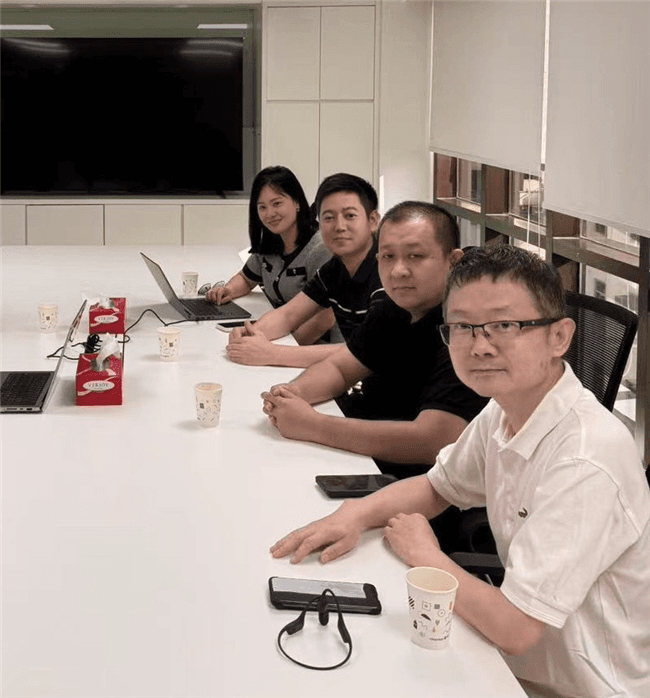 GIAI成员(由前至后):龚志宏、王阳、彭军、樊星